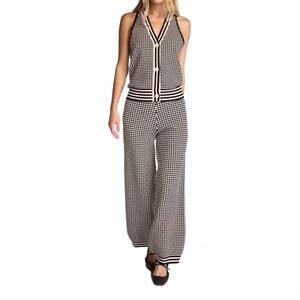 NEW SUNDAYS women's sawyer vest in black